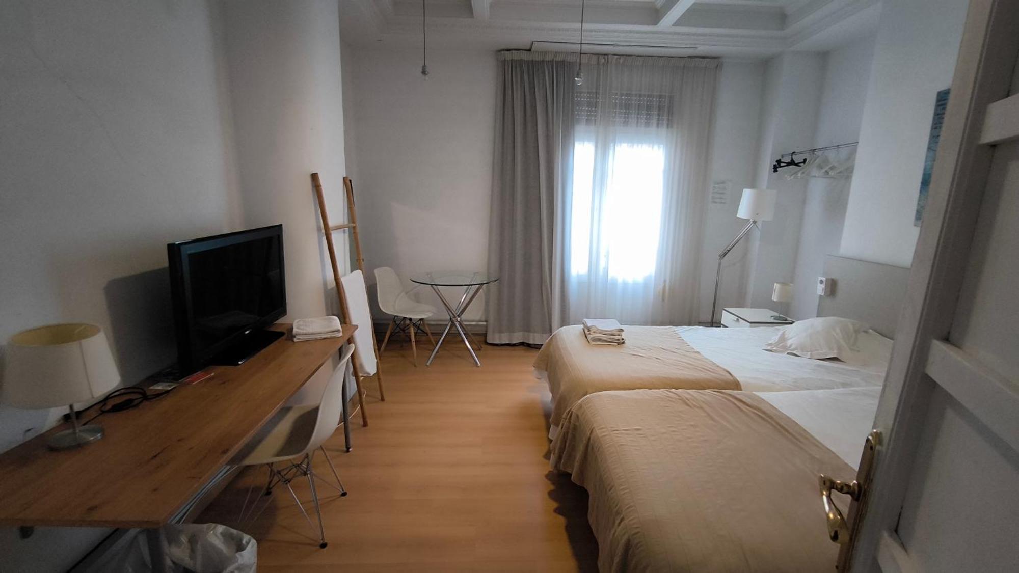 7 Moons B&B Walencja Zewnętrze zdjęcie