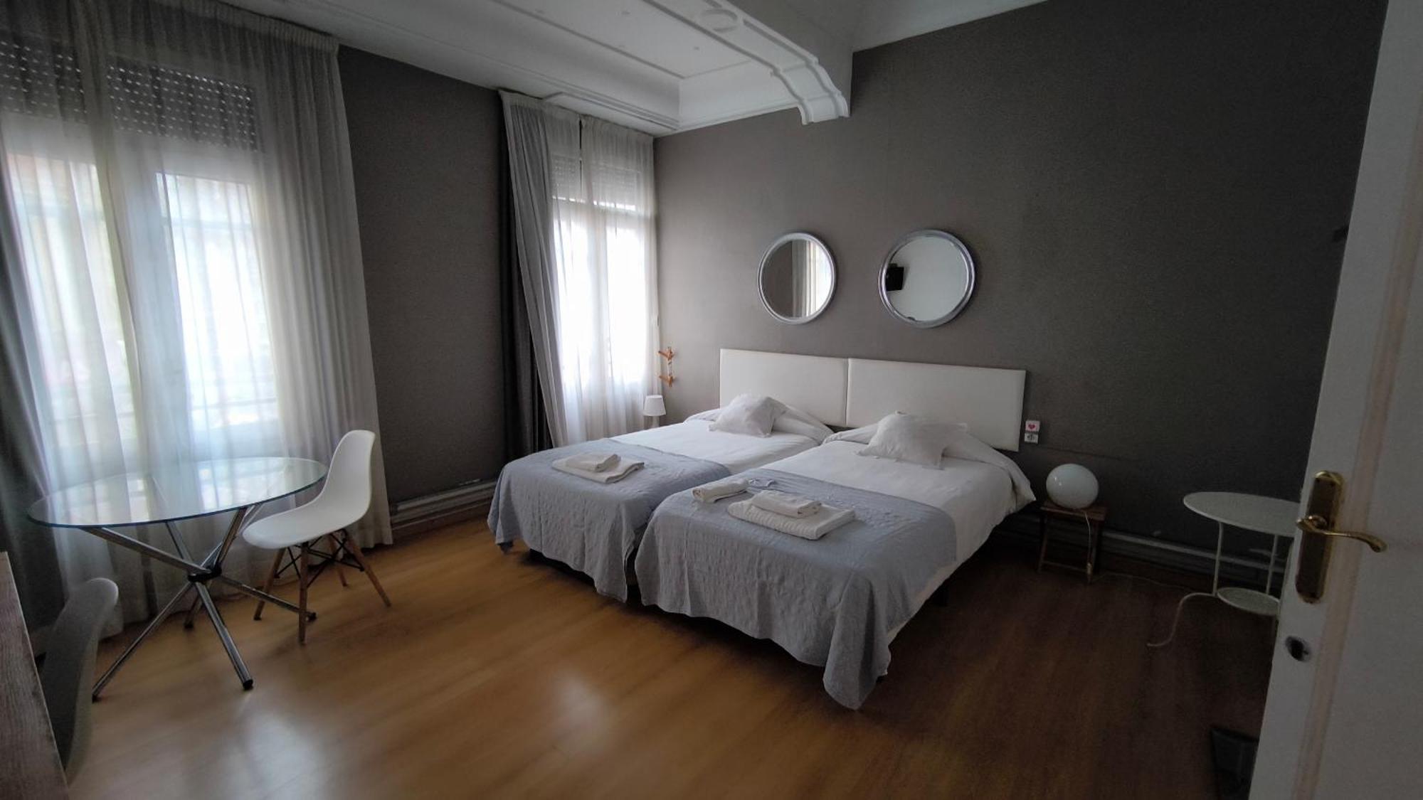 7 Moons B&B Walencja Zewnętrze zdjęcie