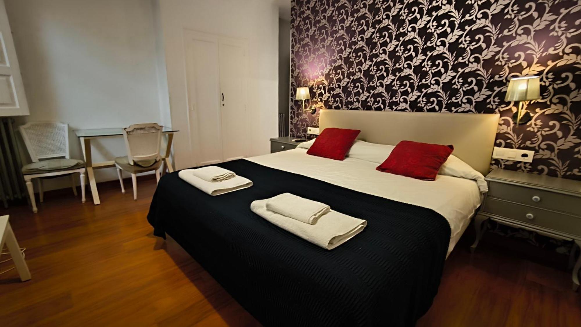 7 Moons B&B Walencja Zewnętrze zdjęcie