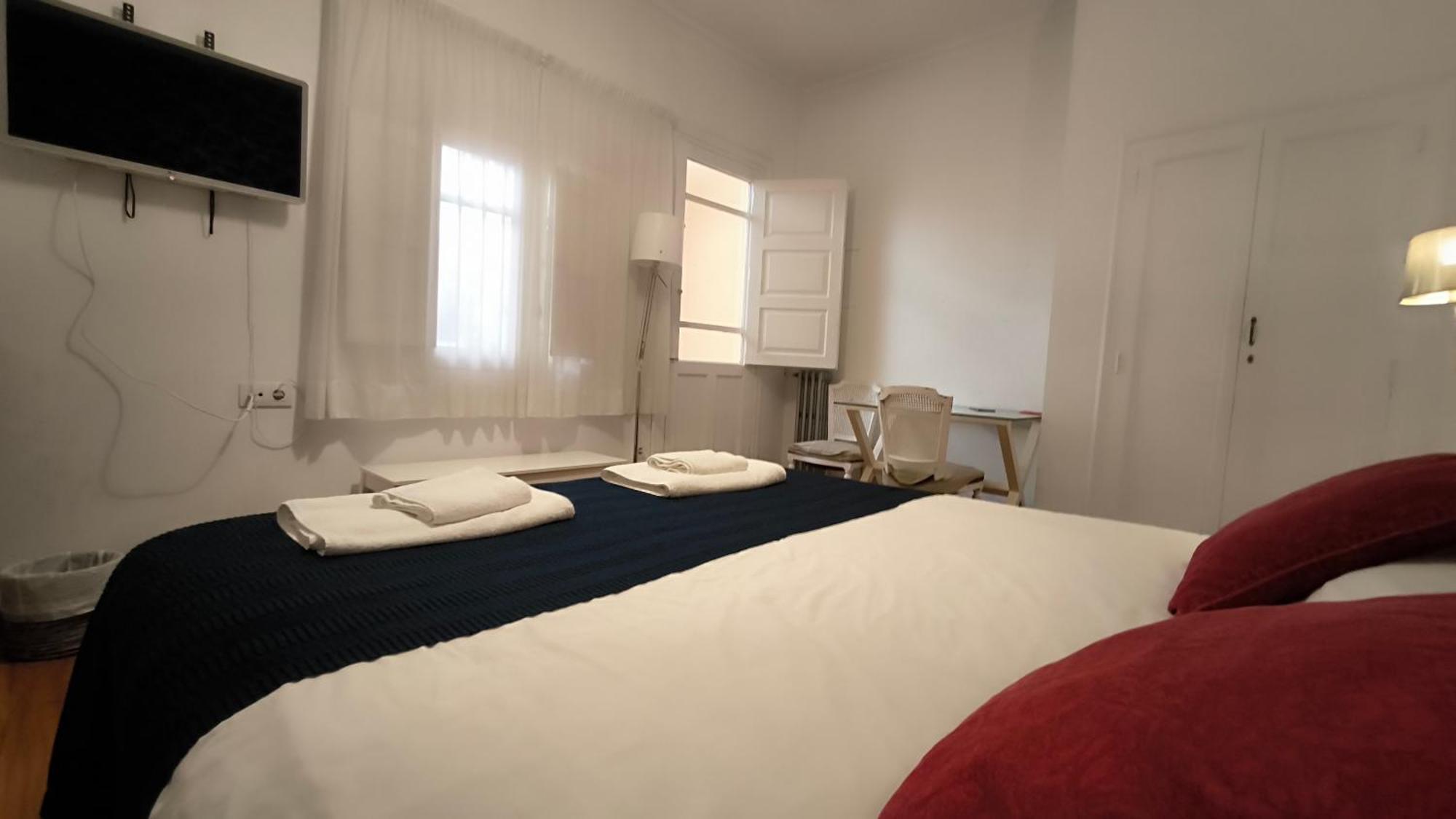 7 Moons B&B Walencja Zewnętrze zdjęcie