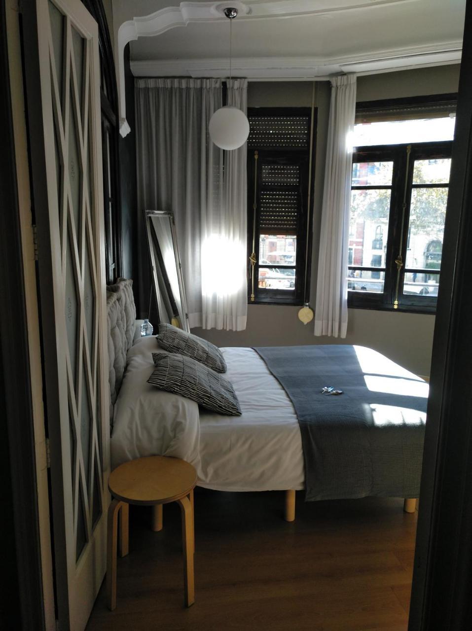 7 Moons B&B Walencja Zewnętrze zdjęcie